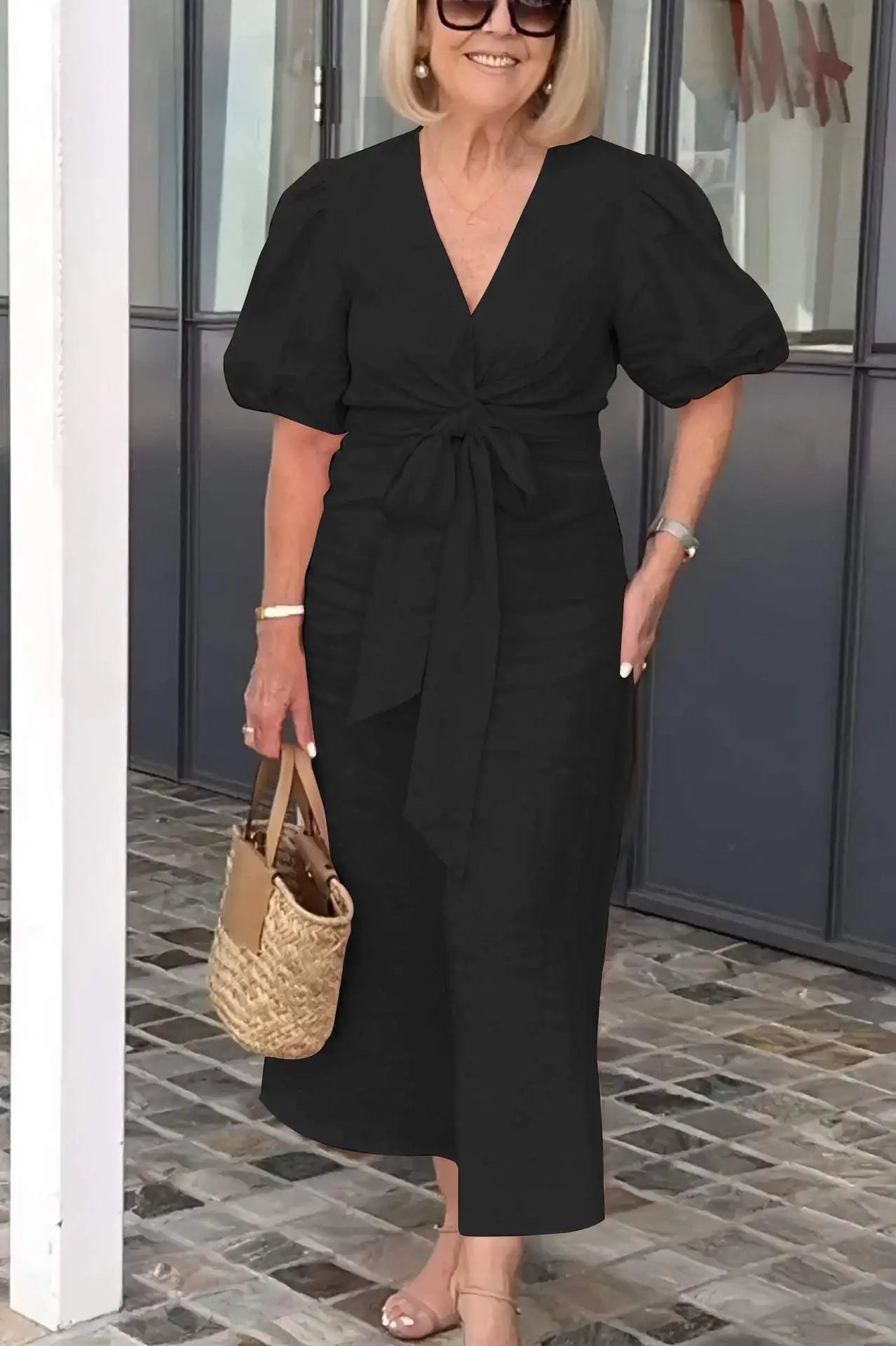 Natasha - Robe Élégante avec Décolleté en V