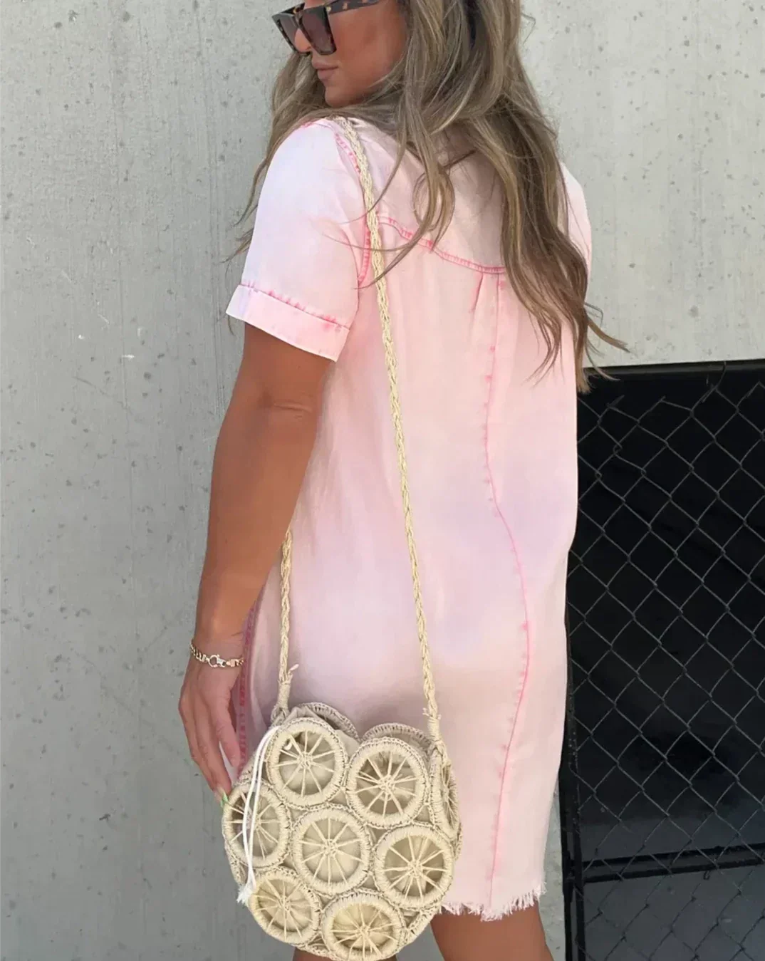 Inès – Robe Ajustée en Denim