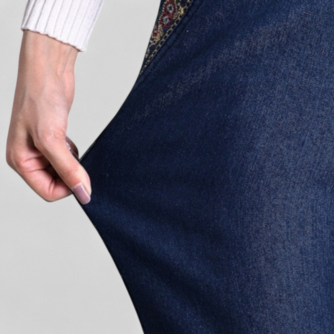 Maira™ | Jean femme avec poches latérales et taille élastique